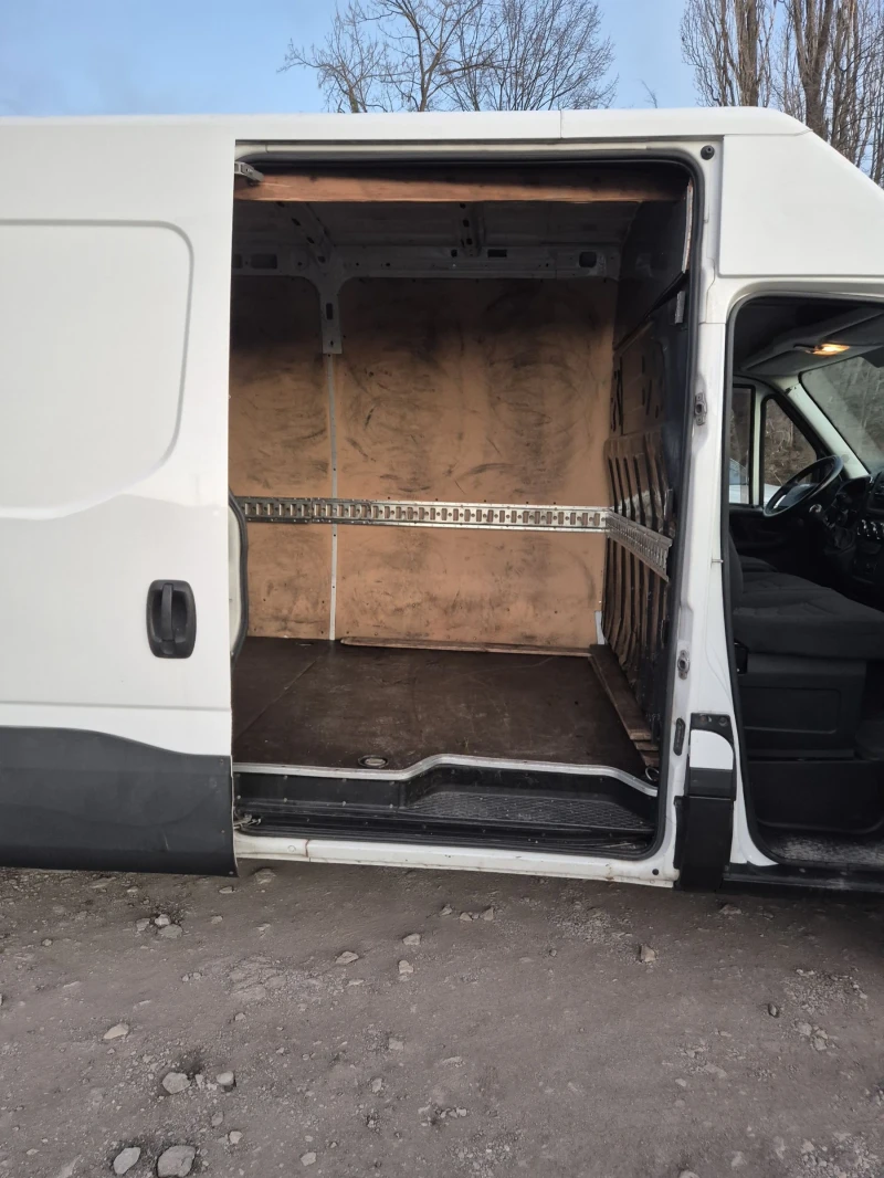 Iveco Daily 35c15, снимка 9 - Бусове и автобуси - 52401809