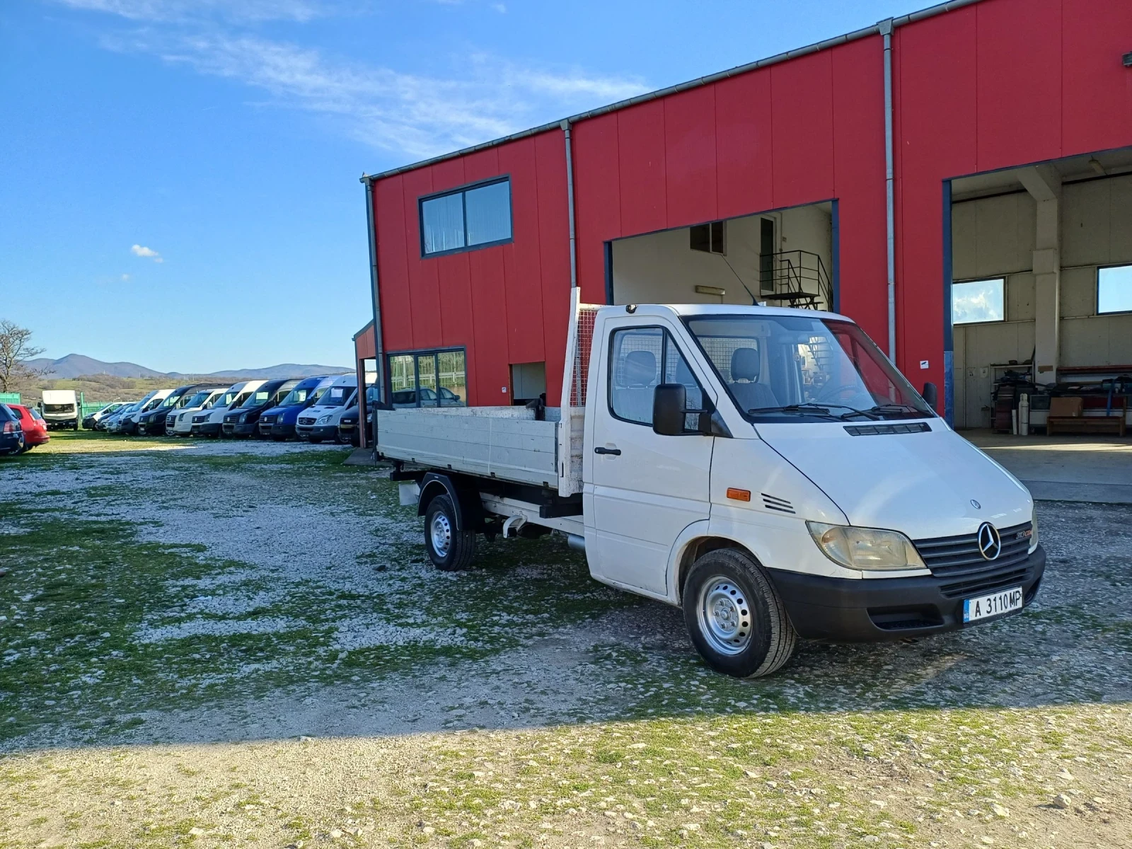 Mercedes-Benz Sprinter 313 Тристранен Самосвал, снимка 4 - Бусове и автобуси - 54114775