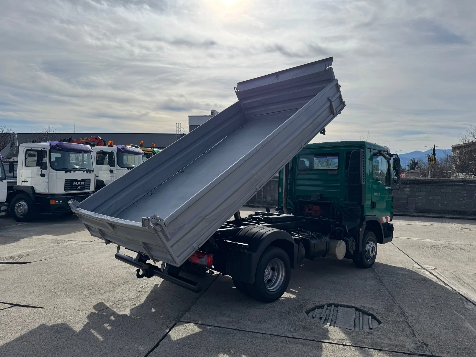 Man Tgl 12.240 , �������� , 8 �������� , 4�. ��� | Mobile.bg � ����������� 4