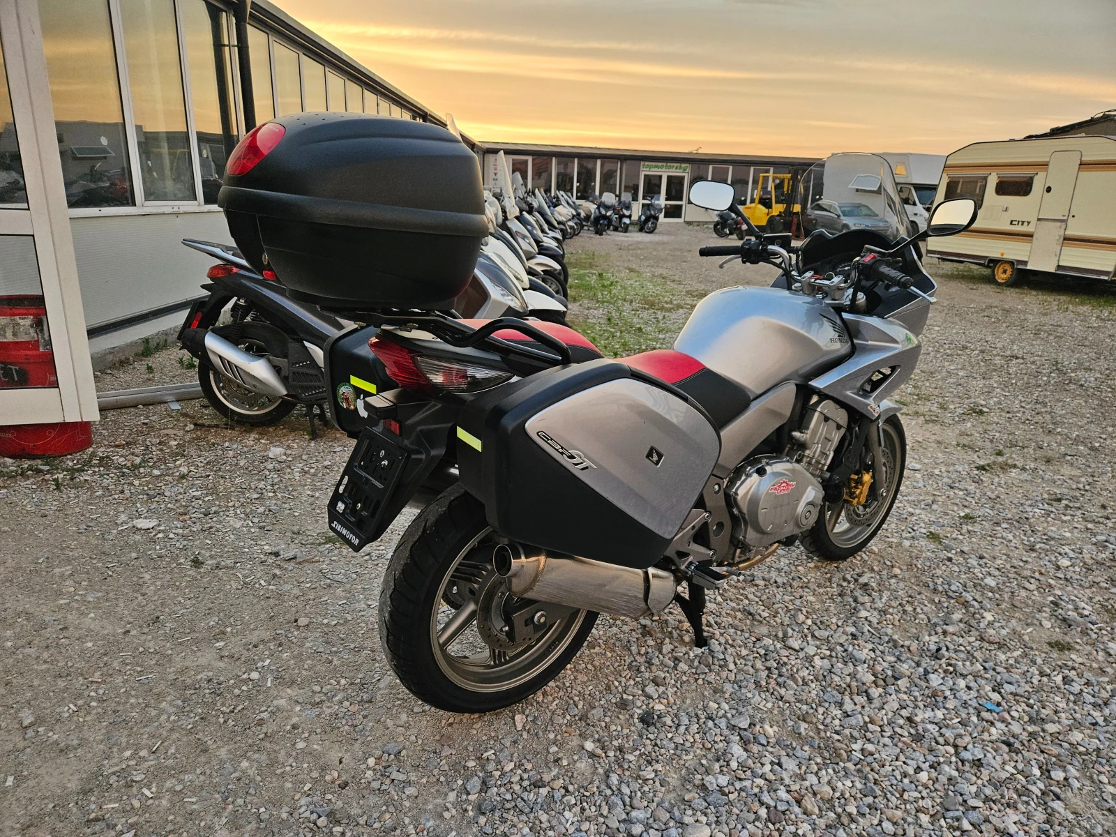 Honda Cbf ABS Лизинг Бартер, снимка 5 - Мотоциклети и мототехника - 54479714