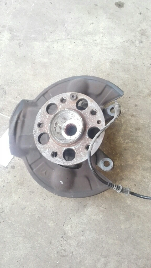 Шенкел преден ляв Мерцедес А170 цди (3)