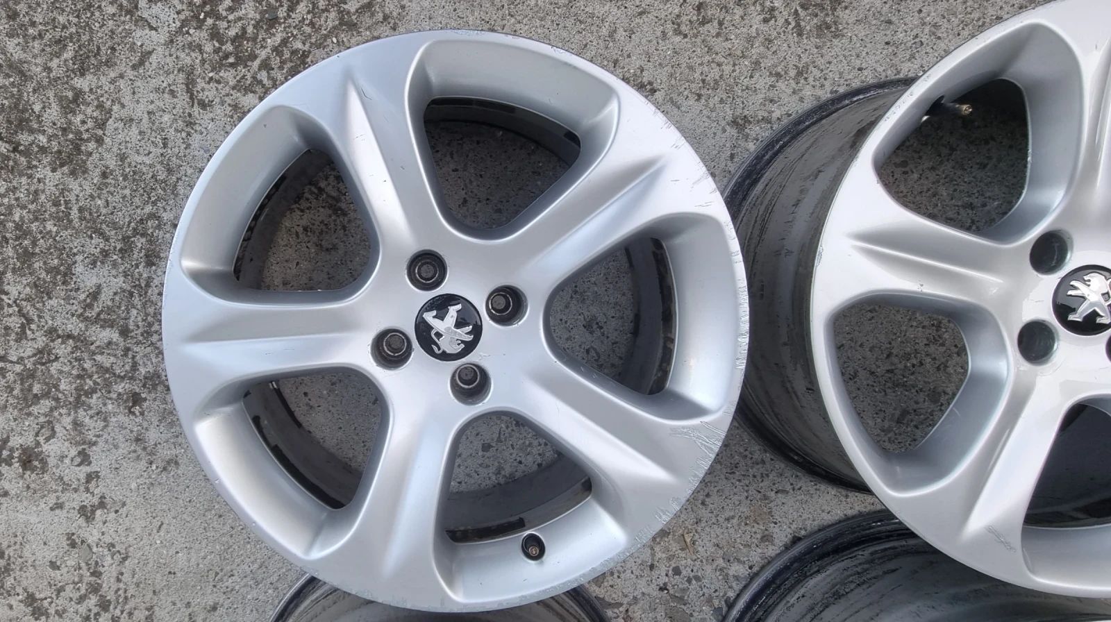 ������ �� Peugeot 3008 | Mobile.bg � ����������� 3