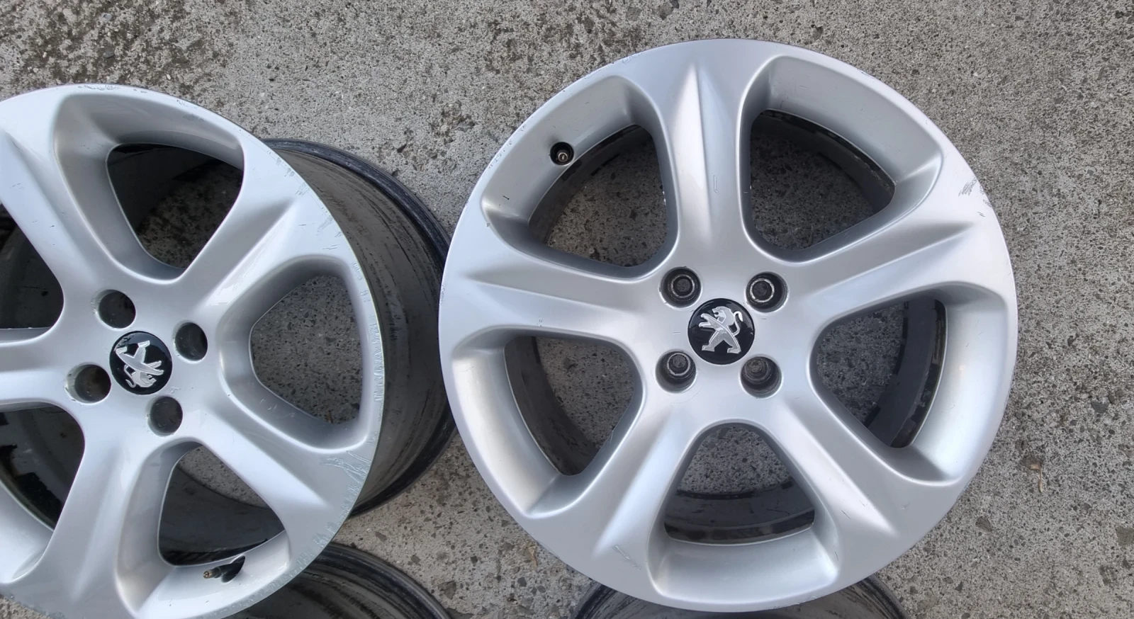 ������ �� Peugeot 3008 | Mobile.bg � ����������� 4