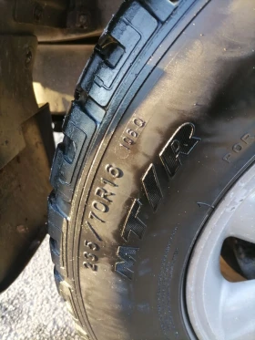 Гуми с джанти Goodyear 235/70R16, снимка 6 - Гуми и джанти - 47513606