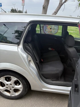 Opel Astra H, снимка 5