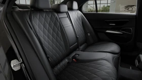 Mercedes-Benz E 450 4MATIC, снимка 10
