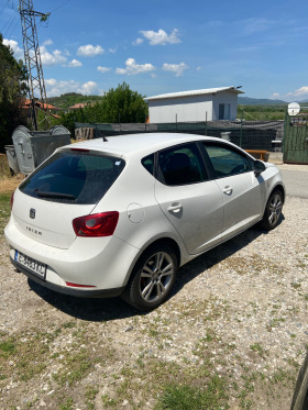 Seat Ibiza 1.6, снимка 4 - Автомобили и джипове - 42790076