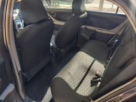 Toyota Yaris 1.3i, снимка 6