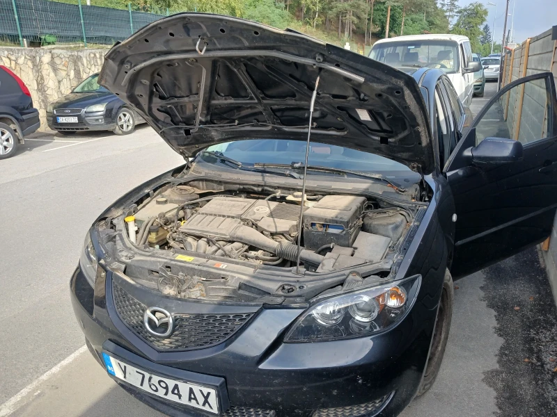 Mazda 3, снимка 7 - Автомобили и джипове - 47187592