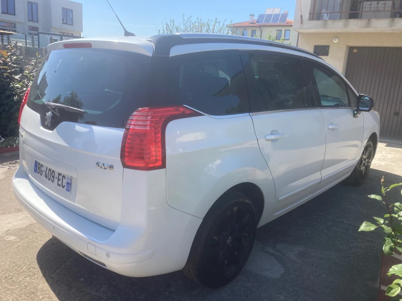 Peugeot 5008 2.0 HDI, снимка 2 - Автомобили и джипове - 47740496