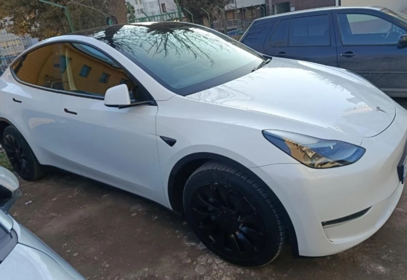 Tesla Model Y Long Range 4x4 Гаранция, снимка 16 - Автомобили и джипове - 49362693