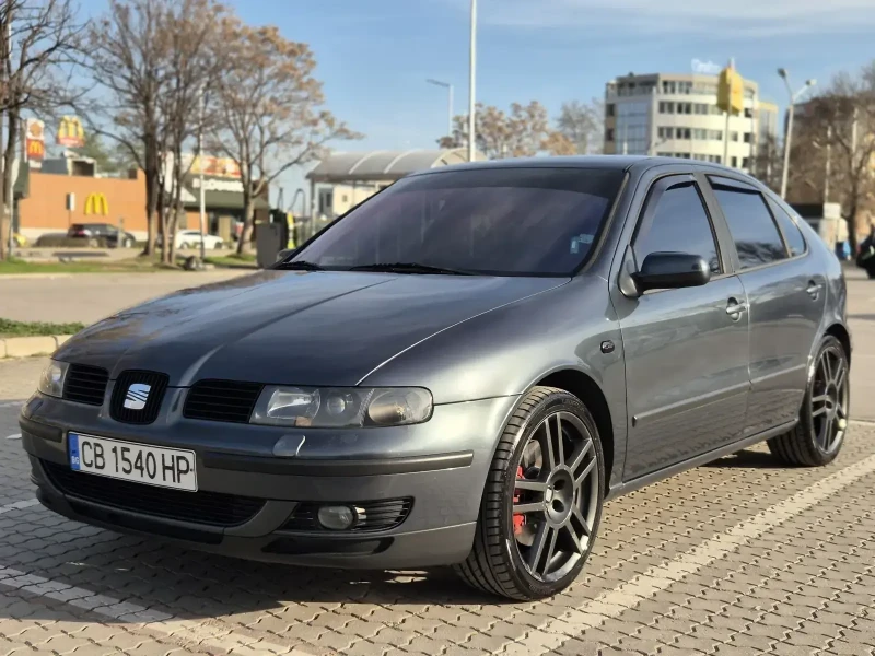 Seat Leon LEON 1.8T 180к.с LPG, снимка 1 - Автомобили и джипове - 49440517