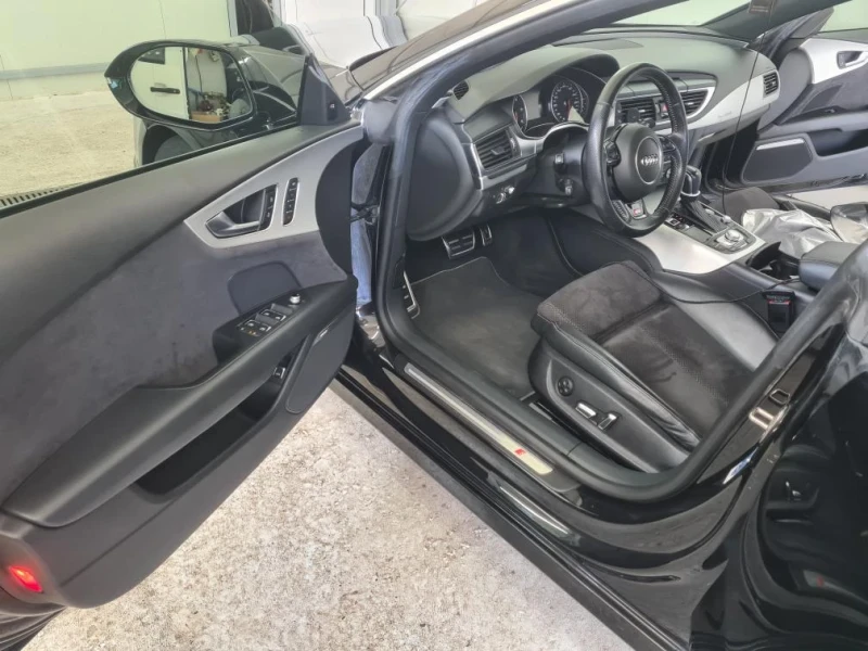 Audi A7 3.0, снимка 9 - Автомобили и джипове - 52297856