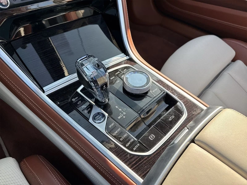 BMW 840 3.0L/333HP/MEMO/H&K/HUD/360/NAVI/LED/DIGI/273g, снимка 12 - Автомобили и джипове - 51603315