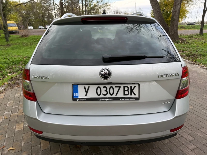 Skoda Octavia, снимка 7 - Автомобили и джипове - 52480544