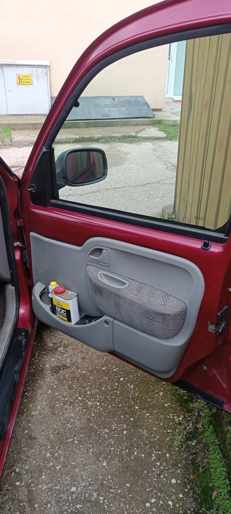 Renault Kangoo, снимка 4 - Автомобили и джипове - 52670094