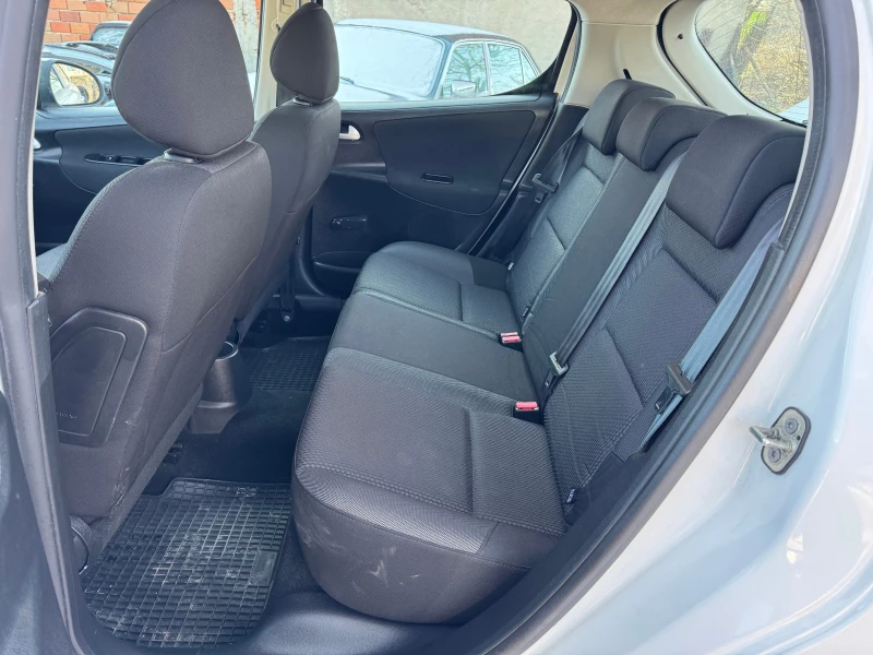 Peugeot 207 1.4i-ЛИМИТЕД, снимка 10 - Автомобили и джипове - 53165954