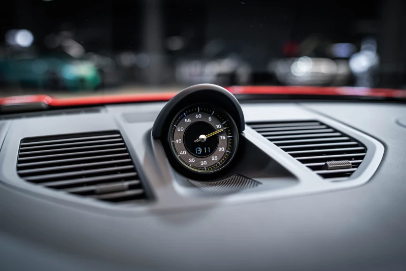 Porsche 911 GT3* Lift* Bose* , снимка 16 - Автомобили и джипове - 53416515