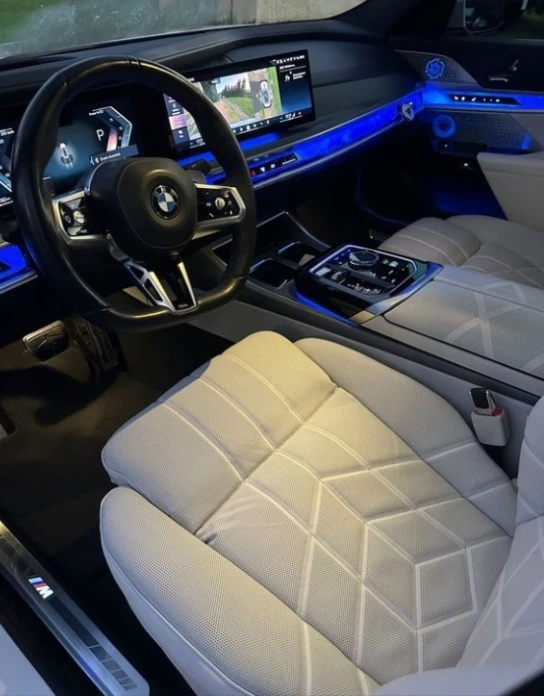 BMW 740 d xDrive M-Sport, снимка 4 - Автомобили и джипове - 52538961