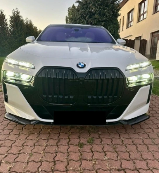 BMW 740 d xDrive M-Sport, снимка 2 - Автомобили и джипове - 52538961