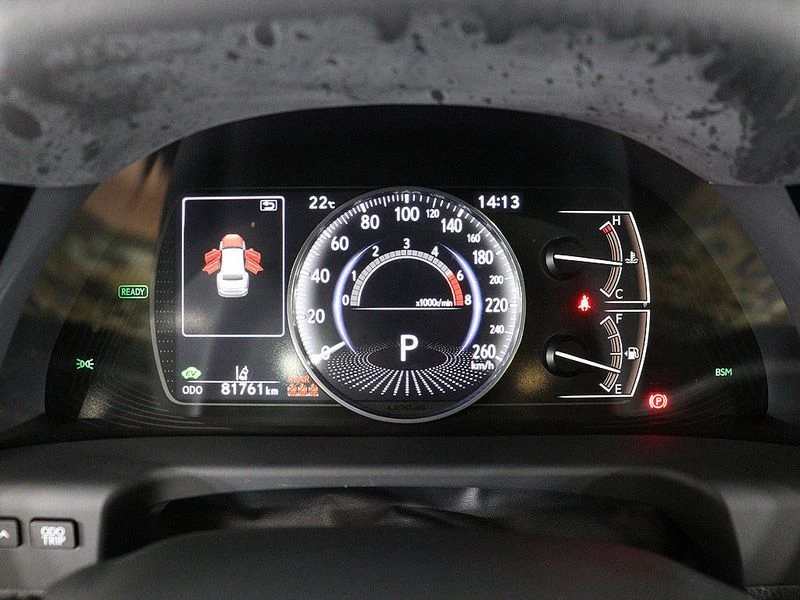 Lexus ES Luxury Plus| 215к.с.| ВКЛ.ТЕХНОТЕСТ, снимка 6 - Автомобили и джипове - 55643973