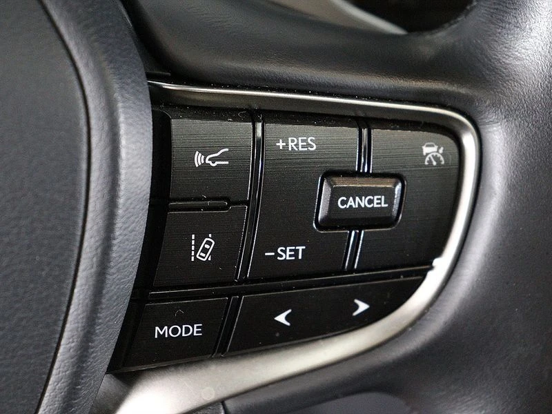 Lexus ES Luxury Plus| 215к.с.| ВКЛ.ТЕХНОТЕСТ, снимка 10 - Автомобили и джипове - 55643973