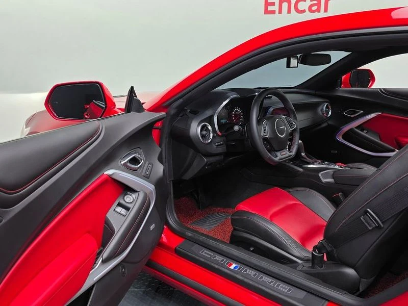 Chevrolet Camaro * 6.2 LT1 Automatic* ЦЕНАДОБГ!, снимка 10 - Автомобили и джипове - 55925768