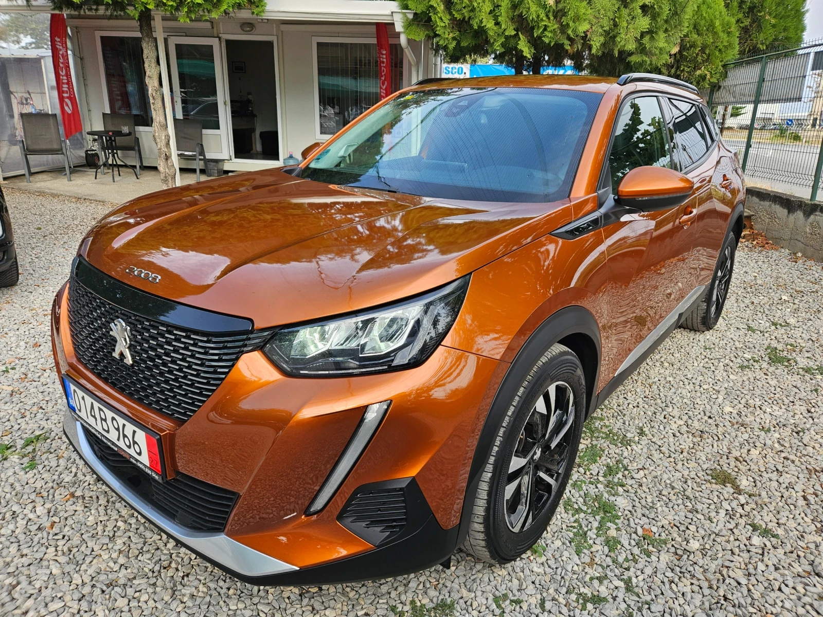 Peugeot 2008 1.5 e-HDI allure, снимка 1