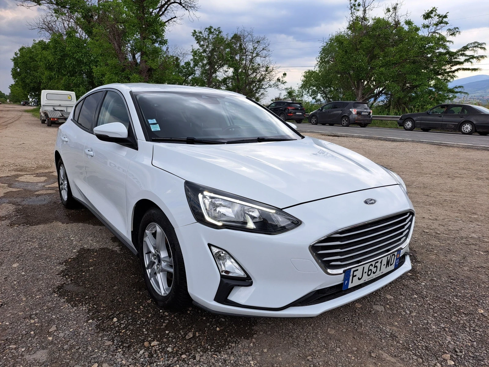 Ford Focus 1.5 TDCI Перфектно състояние! - изображение 8