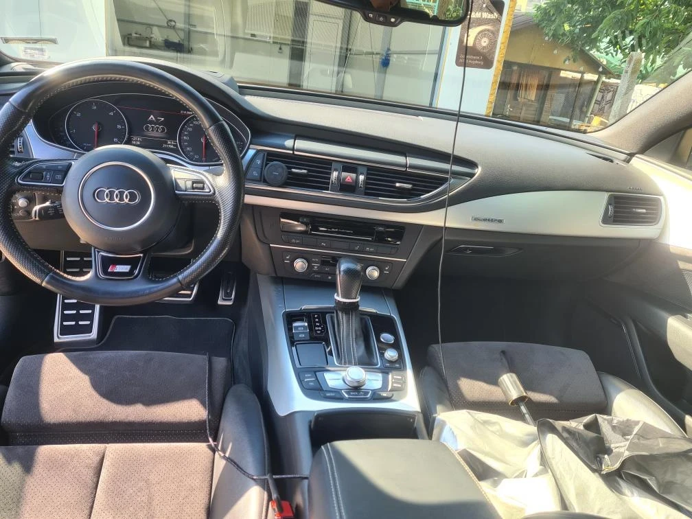 Audi A7 3.0 - изображение 7