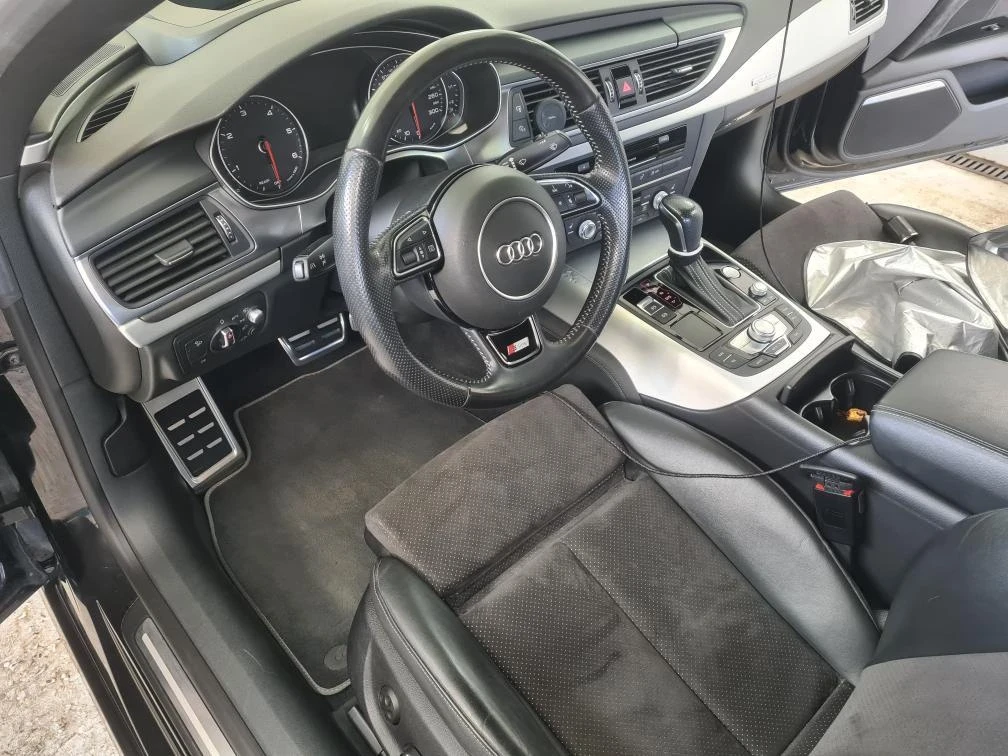 Audi A7 3.0 - изображение 8