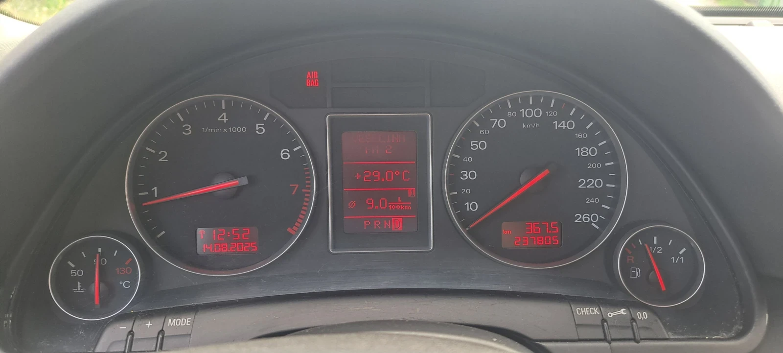 Audi A4 2.0/Газ/Автомат/PDC/CruiseControl - изображение 9