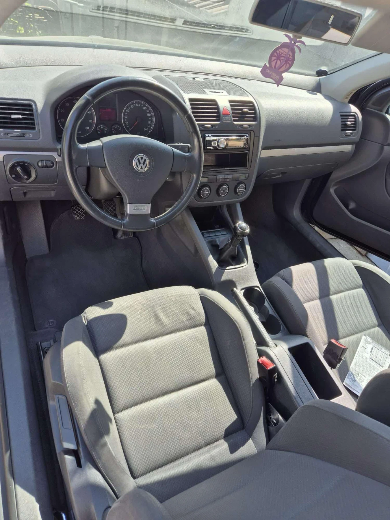VW Golf 1.6i - изображение 8