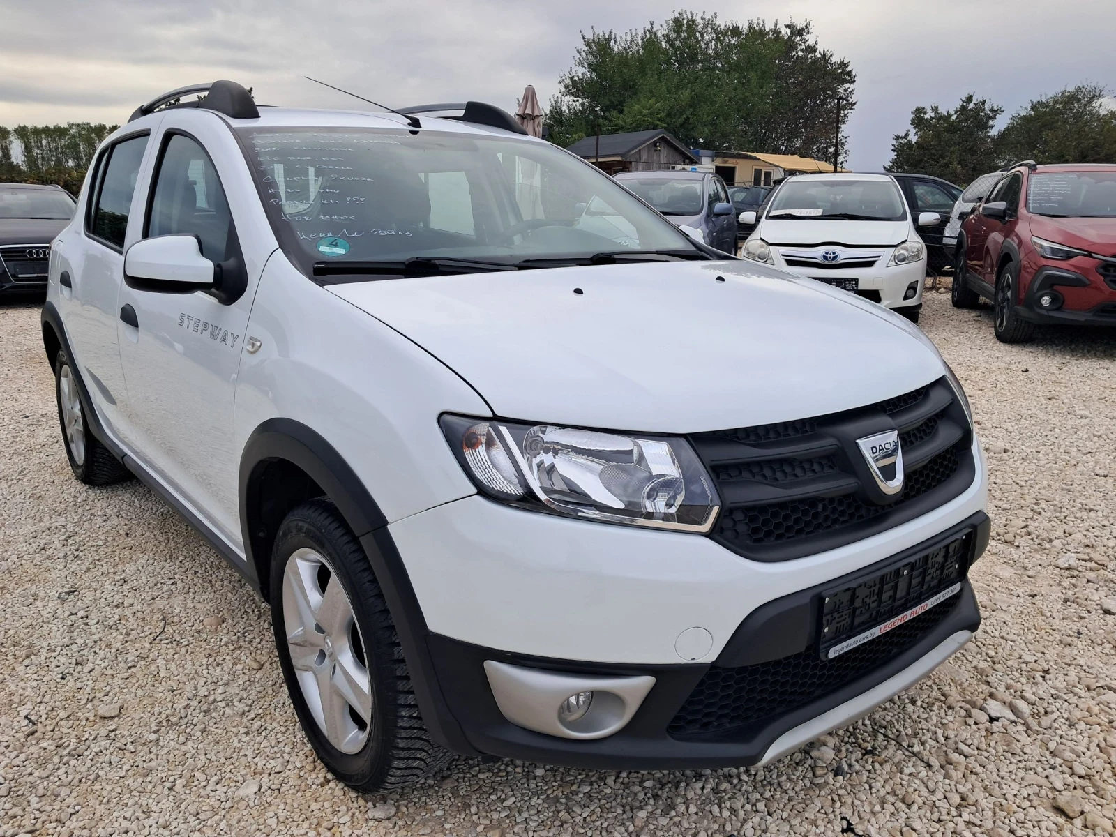 Dacia Sandero 0.9T  STEPWAY 133000km - изображение 3