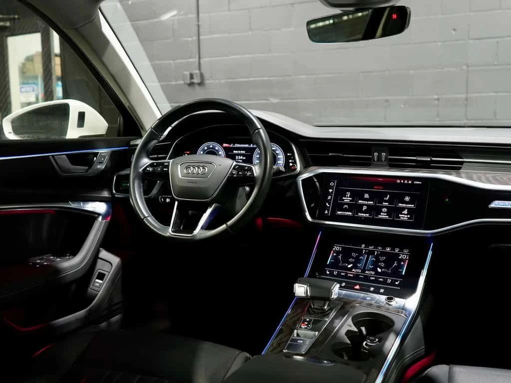 Audi A6 * Technik | HUD| 360CAM| B&O| ROOF| DRIVE ASSIST| , снимка 10 - Автомобили и джипове - 53767738