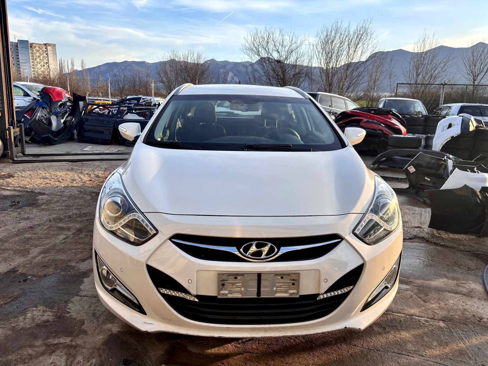 Hyundai I40 undefined | Auto.bg — изображение 1