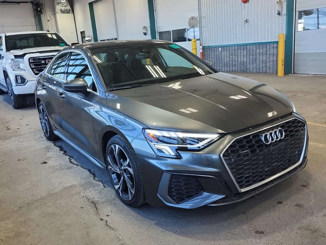 Audi A3 PROGRESSIV| 2 K����| ��������| CARFAX | Mobile.bg � ����������� 2