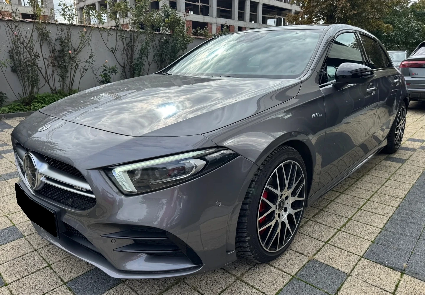 Mercedes-Benz A 35 AMG 4MATIC 