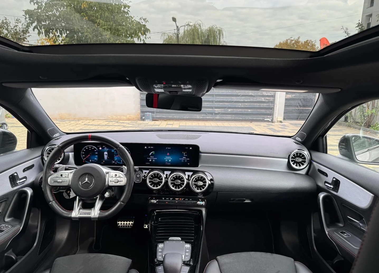 Mercedes-Benz A 35 AMG 4MATIC , снимка 5 - Автомобили и джипове - 54594804