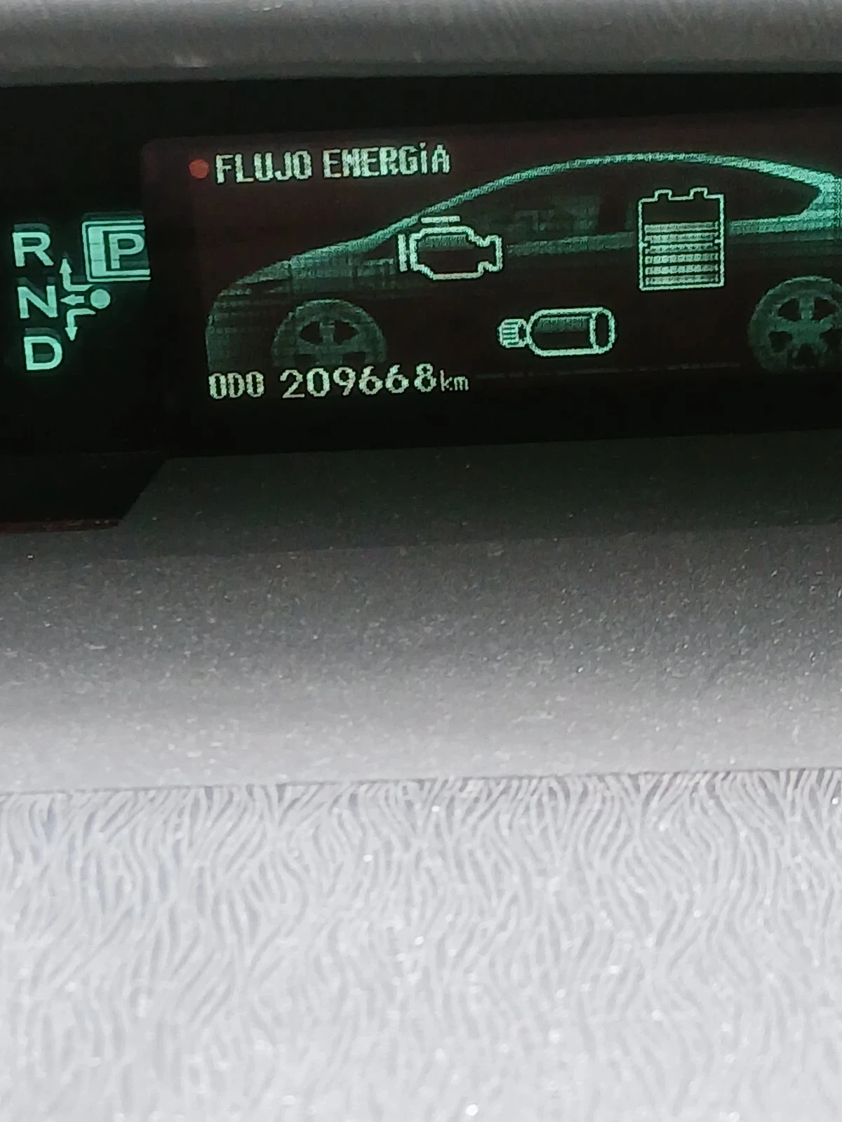 Toyota Prius 2016, снимка 4 - Автомобили и джипове - 54627747