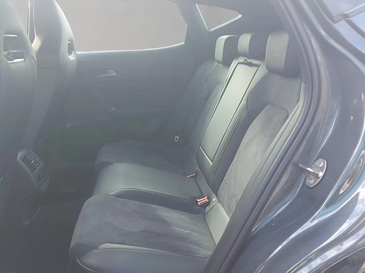 Cupra Formentor 2.0TSI/333HP/VZ/4DRIVE/DSG/AHK/360/CPLAY/388q, снимка 12 - Автомобили и джипове - 54832944