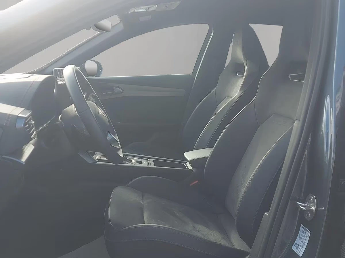 Cupra Formentor 2.0TSI/333HP/VZ/4DRIVE/DSG/AHK/360/CPLAY/388q, снимка 6 - Автомобили и джипове - 54832944
