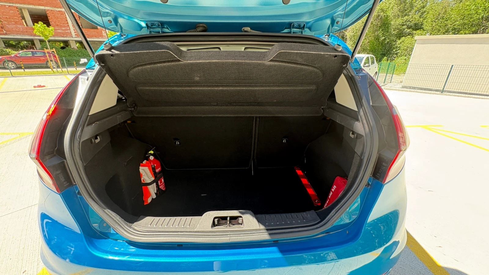 Ford Fiesta, снимка 6 - Автомобили и джипове - 54910279