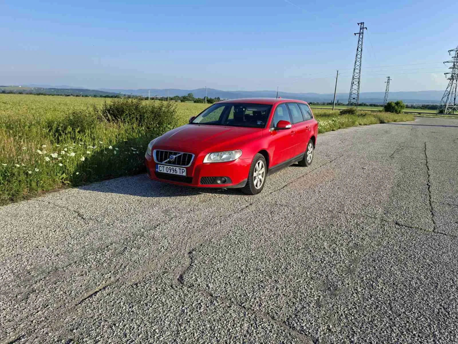 Volvo V70 2.5 t 200k, снимка 2 - Автомобили и джипове - 54945310