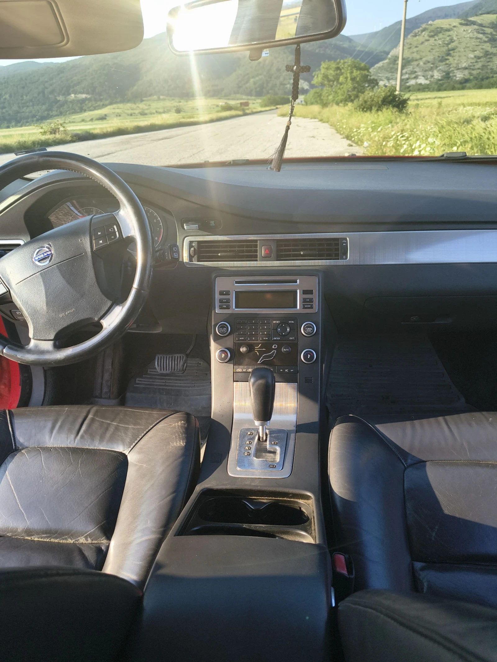 Volvo V70 2.5 t 200k, снимка 7 - Автомобили и джипове - 54945310