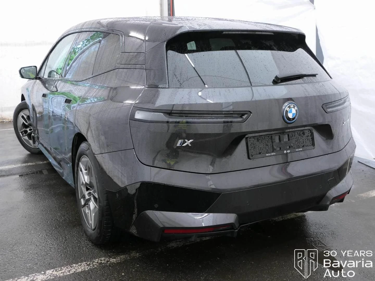 BMW iX 50 xDrive Sport, снимка 2 - Автомобили и джипове - 54969971
