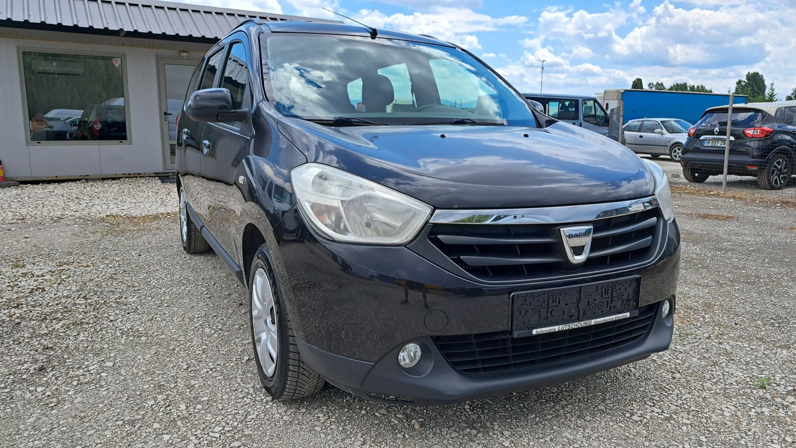 Dacia Lodgy 1.5DCI-КЛИМАТИК/EURO5, снимка 2 - Автомобили и джипове - 55270250