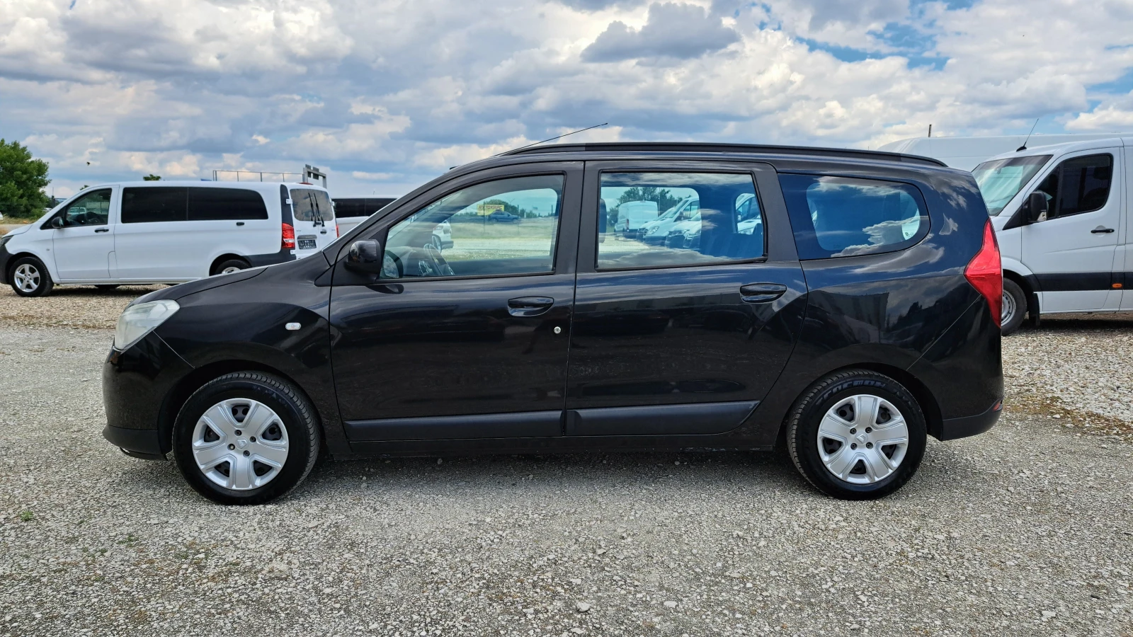 Dacia Lodgy 1.5DCI-КЛИМАТИК/EURO5, снимка 7 - Автомобили и джипове - 55270250