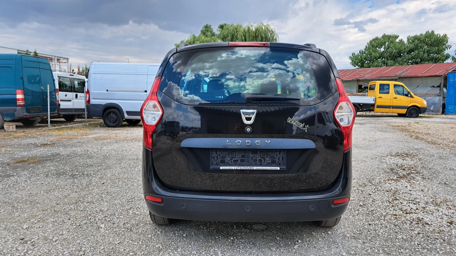 Dacia Lodgy 1.5DCI-КЛИМАТИК/EURO5, снимка 6 - Автомобили и джипове - 55270250