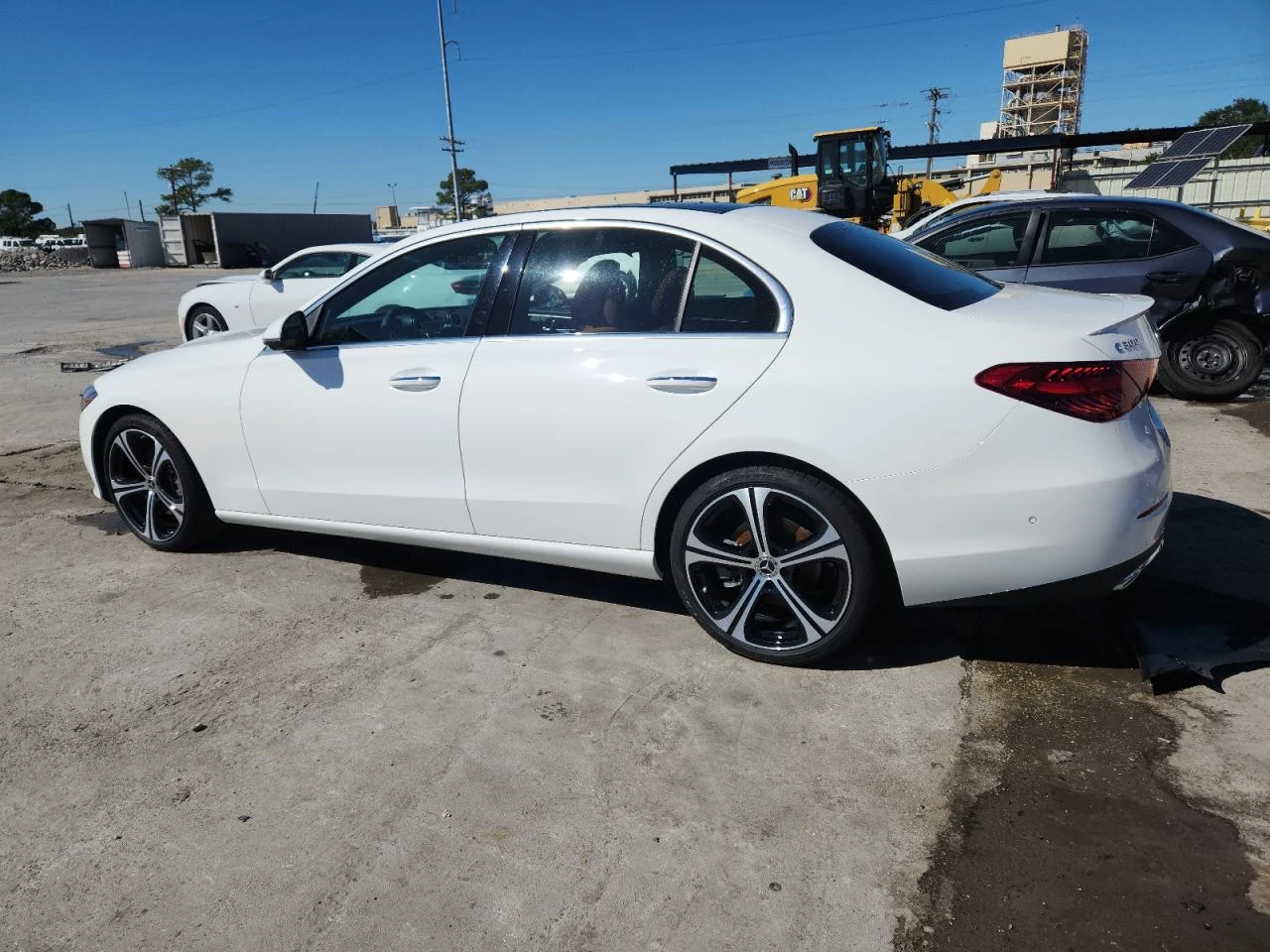 Mercedes-Benz C 300 * CARFAX * ОПЦИЯ ЗА ФИНАНСИРАНЕ, снимка 2 - Автомобили и джипове - 55559248